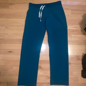 Figs Livingston straight pant -Caribbean Blue